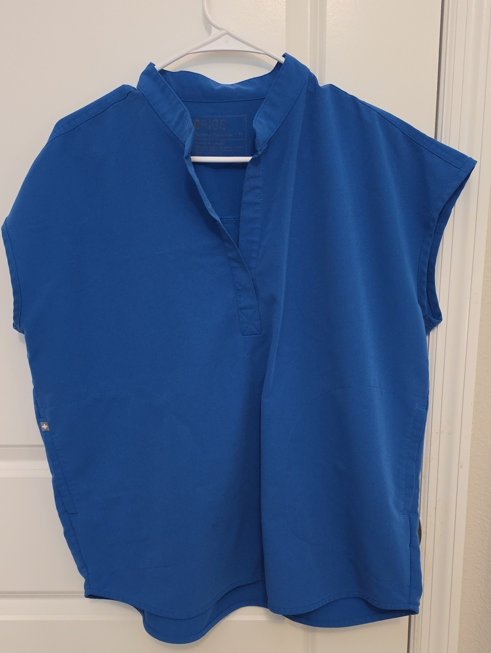 Figs V-Neck Scrub Top in Royal Blue